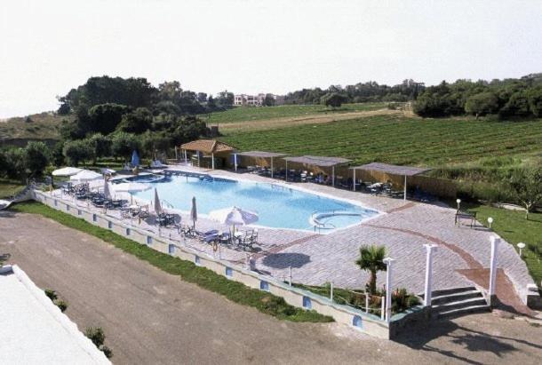 Lintzi Hotel Аркуді Екстер'єр фото