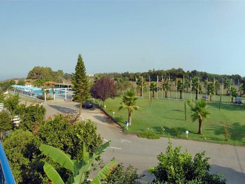 Lintzi Hotel Аркуді Екстер'єр фото